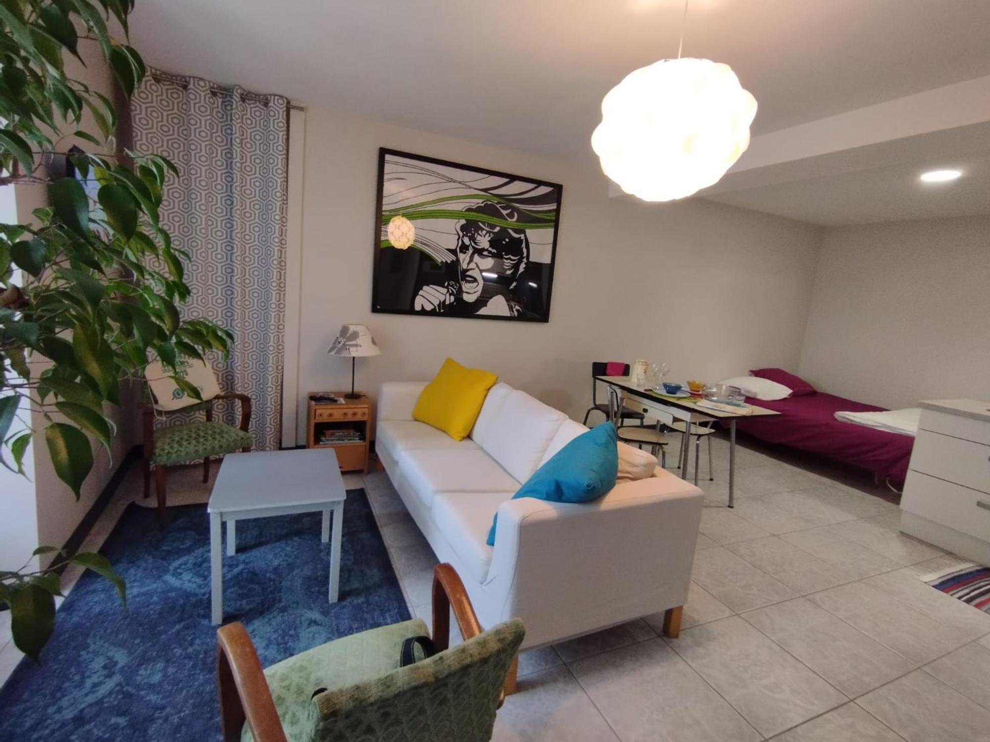 Appt 56m2 A 4mn Du Palais Jacques Coeur. Apartment *